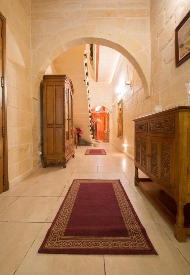 Valletta Grand Central 外观 照片