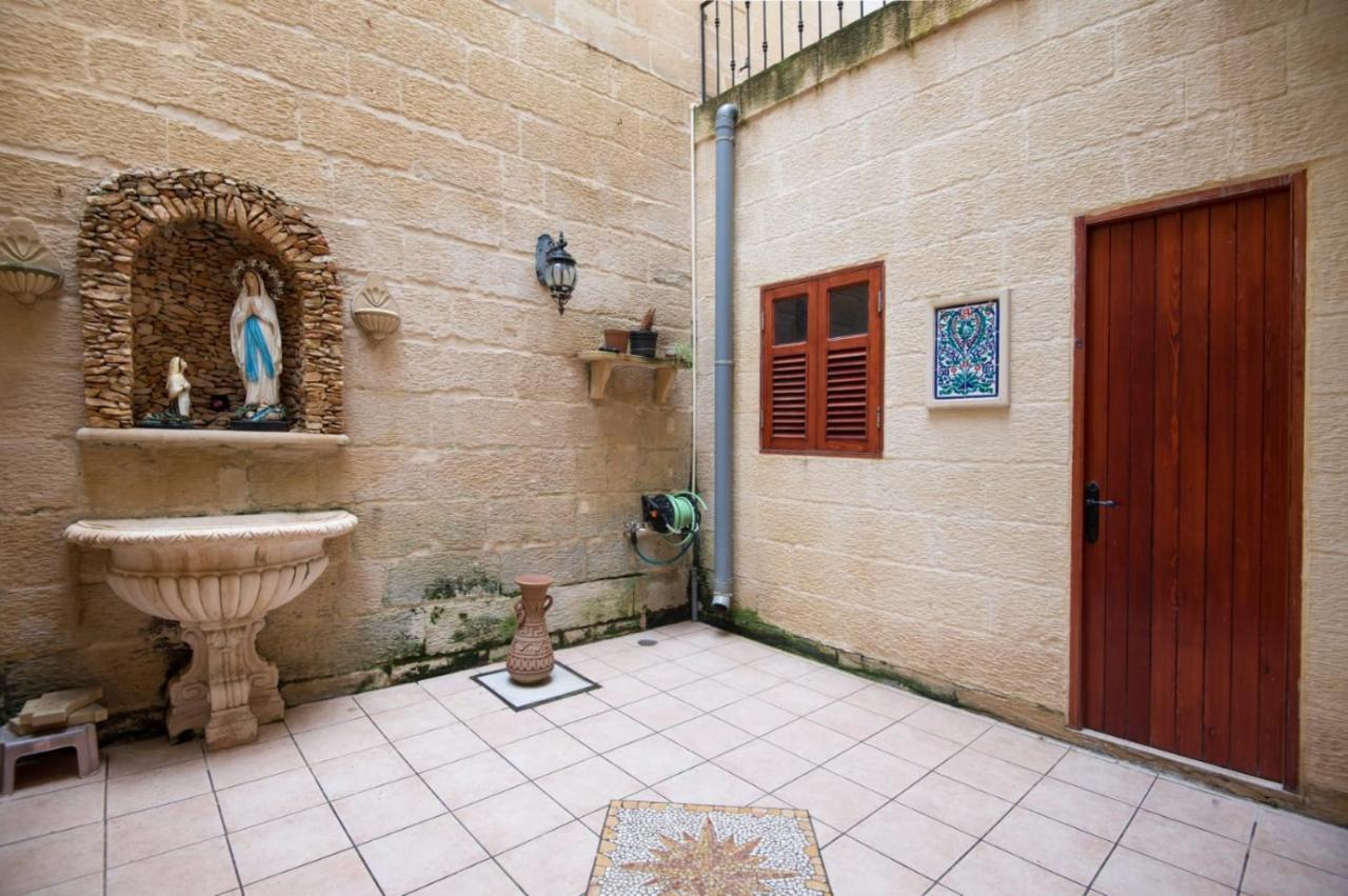 Valletta Grand Central 外观 照片
